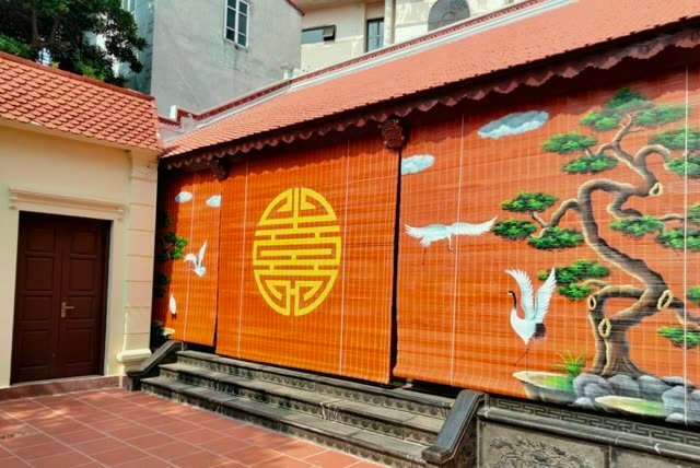 Mành tre cam vẽ chữ Thọ, hạc và thông